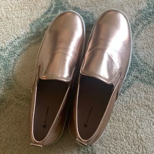 Call It Spring Rose Good slip on sneaker, size 11